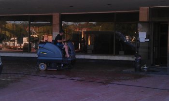 К кинофестивалю Музкомедию выдраит Karcher