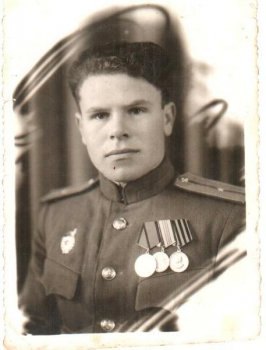 Боец красной армии Толоконников Дмитрий. 1944 г. Фото Odessit.ua