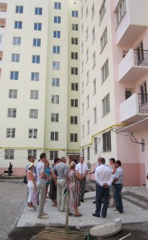 Работы над недостроями на Сахарова идут по плану