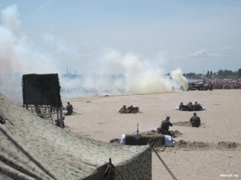 Военная реконструкция: взятие рейхстага