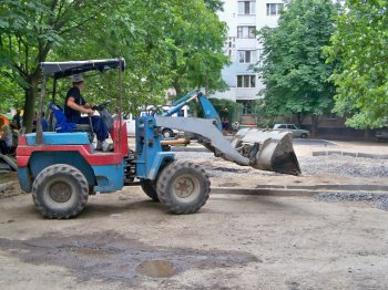 Вместо детской площадки - спортивная, но тоже для детей