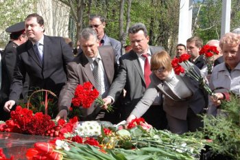 Сегодня в Одессе состоялся традиционный митинг-реквием, посвященный 26-й трагической годовщине аварии на Чернобыльской АЭС