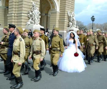 В Одессе празднуют годовщину освобождения от фашистских захватчиков
