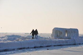 Опять в Одессе снежно