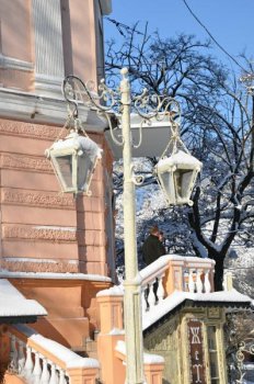 Опять в Одессе снежно