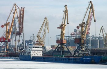 Одесский порт во льду