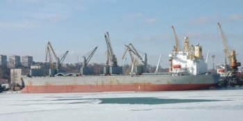 Одесский порт во льду
