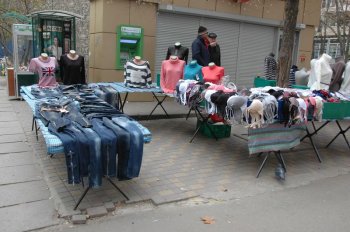Стихийная торговля в Суворовском районе