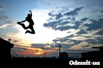 Стали известны подробности происшествия с 16-летним одесситом, который упал с крыши девятиэтажного дома