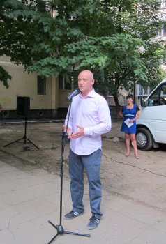 На Заболотного отремонтировали очередной межквартальный проезд