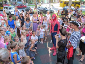 Детский праздник в подарок