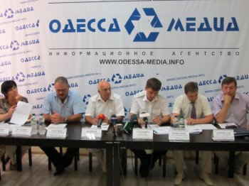 Нефтепродукты отравляют жизнь одесситам