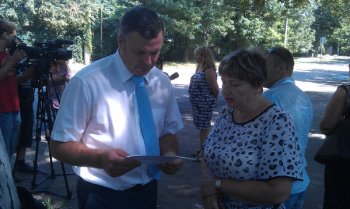 На Даче Ковалевского «полицейские» будут защищать детей от автогонщиков
