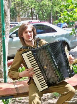 Фото на память, а песня - для души