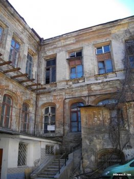 Еще одна страшилка Одессы - дом Гоголя