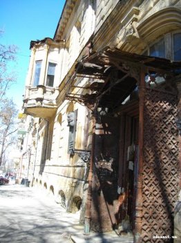 Еще одна страшилка Одессы - дом Гоголя