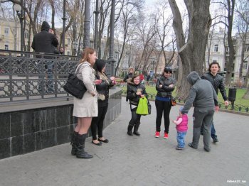 Делу время, потехе час: в Одессе - день мыльных пузырей