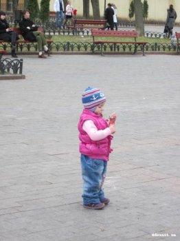 Делу время, потехе час: в Одессе - день мыльных пузырей