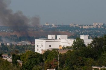 Пожар в районе нефтеперерабатывающего завода
