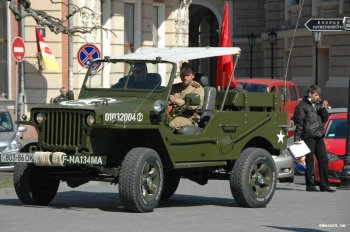 Мы памяти вашей верны...