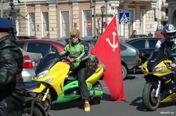 Мы памяти вашей верны...