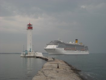 В Одесский порт зайдет «Замок Средиземного моря»