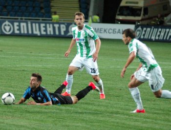 В домашнем матче ФК «Черноморец» сыграл с «Карпатами» 1:1