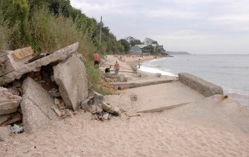 Муниципальный пляж «Черноморка» - позор для Одессы и шок для отдыхающих! (Фото-факт)
