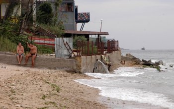 Муниципальный пляж «Черноморка» - позор для Одессы и шок для отдыхающих! (Фото-факт)