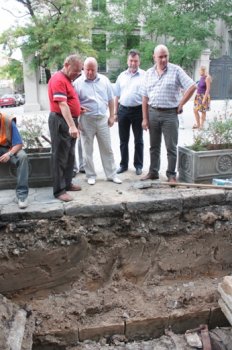 Одесские  теплотрассы  будут отремонтированы до  1 октября (фото)
