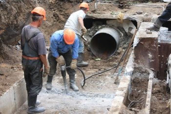 Одесские  теплотрассы  будут отремонтированы до  1 октября (фото)