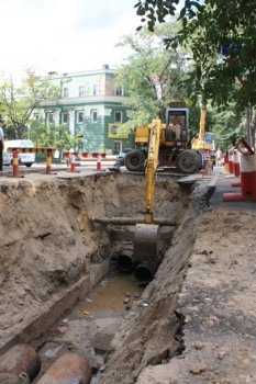 Одесские  теплотрассы  будут отремонтированы до  1 октября (фото)