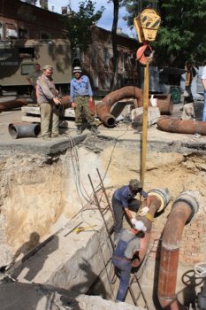 Одесские  теплотрассы  будут отремонтированы до  1 октября (фото)