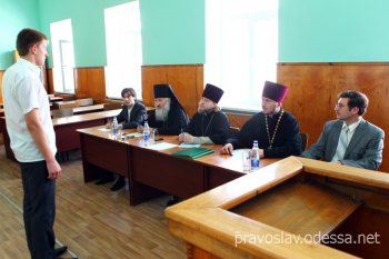 В Одесской  духовной семинарии  горячая  абитуриентская  пора