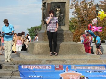 Молодые одесситы собирают деньги на лечение студента Игоря Гордеева