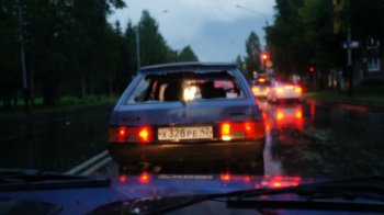 Природные катаклизмы: огненный  мост, град величиной в пол-ладони...