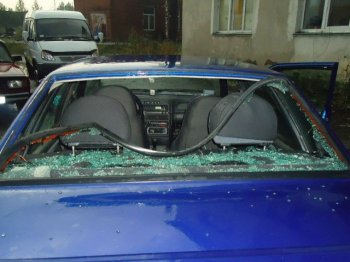 Природные катаклизмы: огненный  мост, град величиной в пол-ладони...