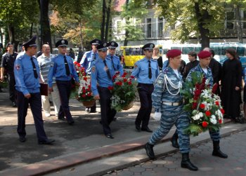 В Одессе почтили память милиционеров, отдавших жизнь при исполнении служебных обязанностей