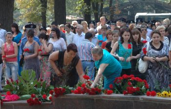 В Одессе почтили память милиционеров, отдавших жизнь при исполнении служебных обязанностей