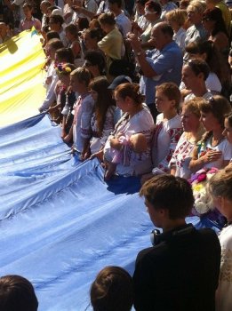 Накануне Дня Независимости Одессса  заметно пожелтела, поголубела (фото)