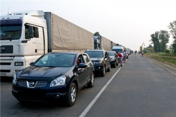 На КПП «Староказачье» украинско-молдавской границы можно «застрять» на 5 часов
