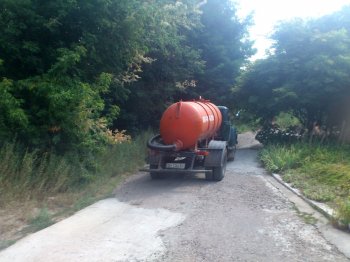 Одесские власти продолжают заливать Черноморку грязью и другими нечистотами
