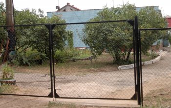 Одесские власти продолжают заливать Черноморку грязью и другими нечистотами