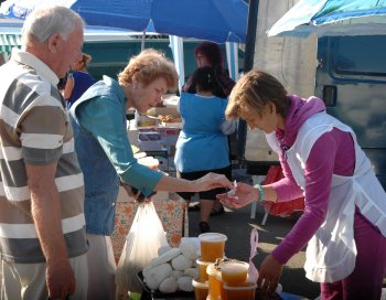 В Одессе открылась большая осенняя продуктовая ярмарка