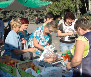 В Одессе открылась большая осенняя продуктовая ярмарка