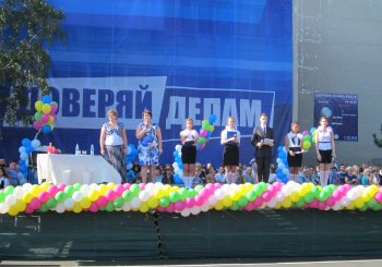 Геннадий Труханов посетит все школы Суворовского района