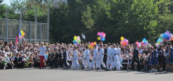 Геннадий Труханов посетит все школы Суворовского района