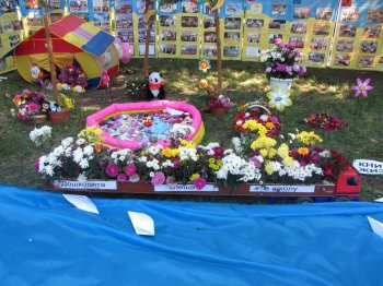 Выставка цветов в парке Победы
