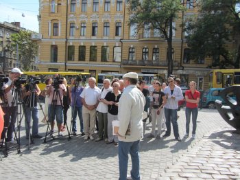 Год назад в Одессе был установлен памятник И.Бабелю