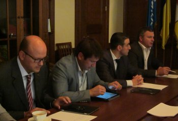 Городские регионалы отчитались за День города